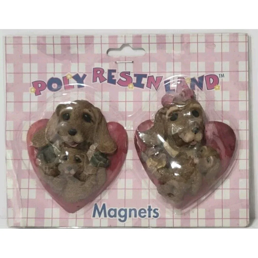 Ceramic World Poly Resin Land Dog Magnets Heart Shaped Vintage 1999 Brand New